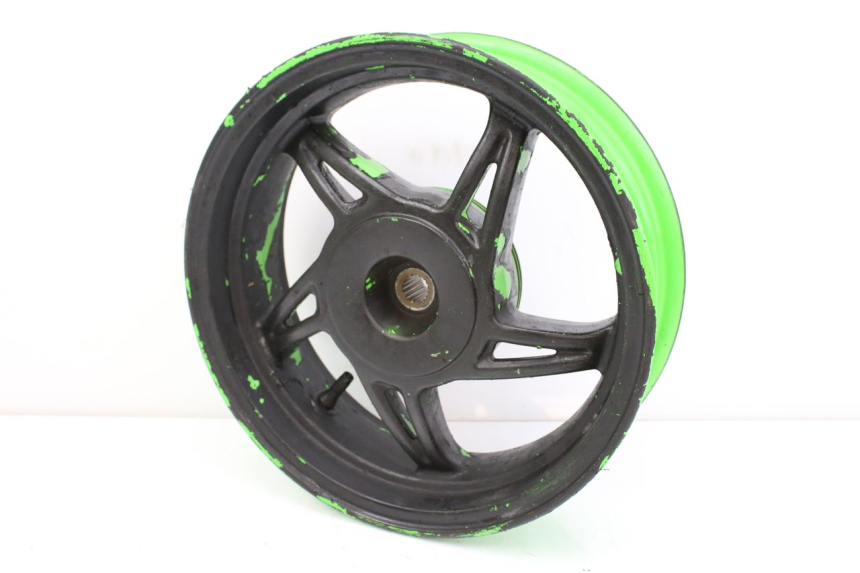 photo de CERCHIO POSTERIORE KYMCO AGILITY NAKED RENOUVO 4T 50 (2018 - 2020) - Vista principale