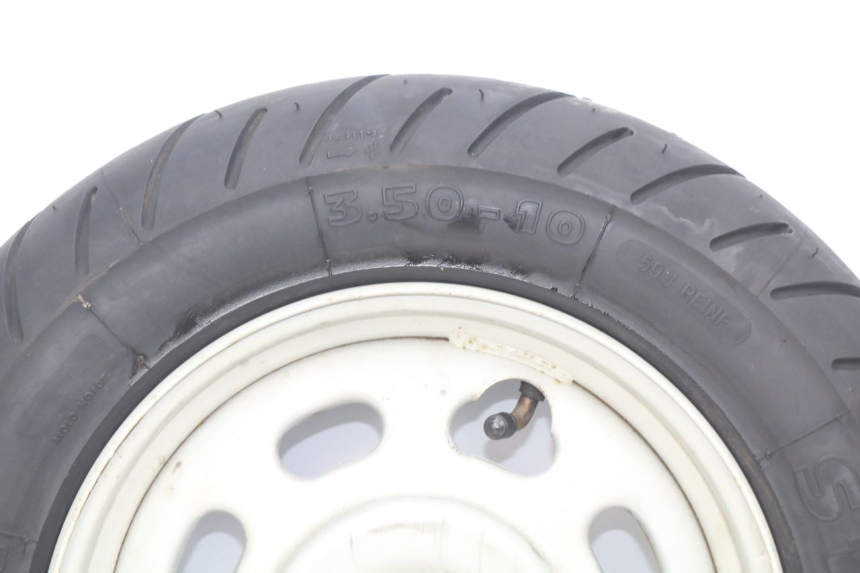 photo de CERCHIO POSTERIORE TAOTAO BEATBOX 2 50 (2005 - 2017) - Dettagli dei punti di fissaggio