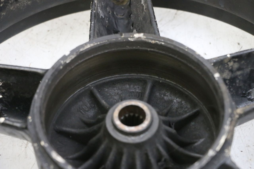 photo de CERCHIO POSTERIORE MBK BOOSTER SPIRIT 50 (2004 - 2017) - Caratteristiche distintive