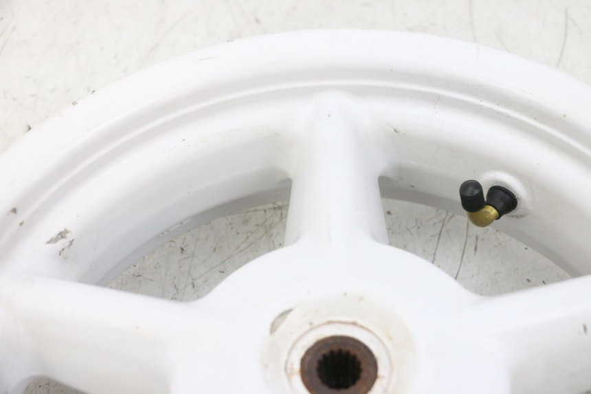 photo de CERCHIO POSTERIORE MBK BOOSTER SPIRIT NAKED 50 (2004 - 2017) - Zoom sui componenti