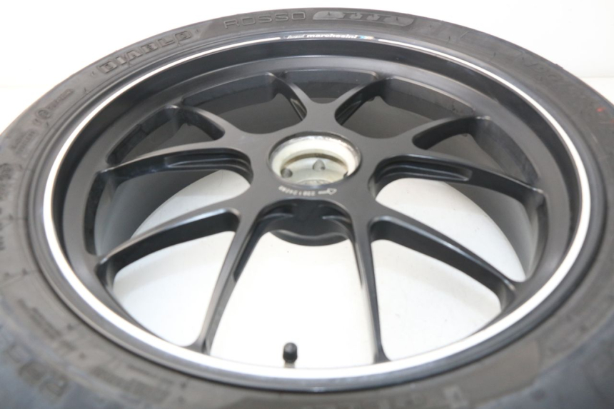 photo de CERCHIO POSTERIORE MV AGUSTA BRUTALE R WALLY 910 (2008 - 2008) - Vista d'insieme del prodotto