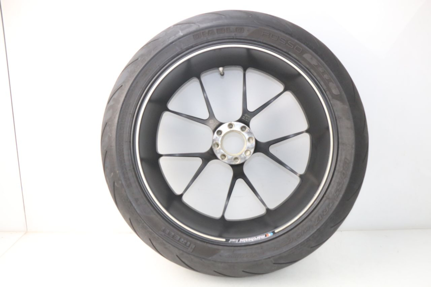 photo de CERCHIO POSTERIORE MV AGUSTA BRUTALE R WALLY 910 (2008 - 2008) - Marcature e riferimenti originali