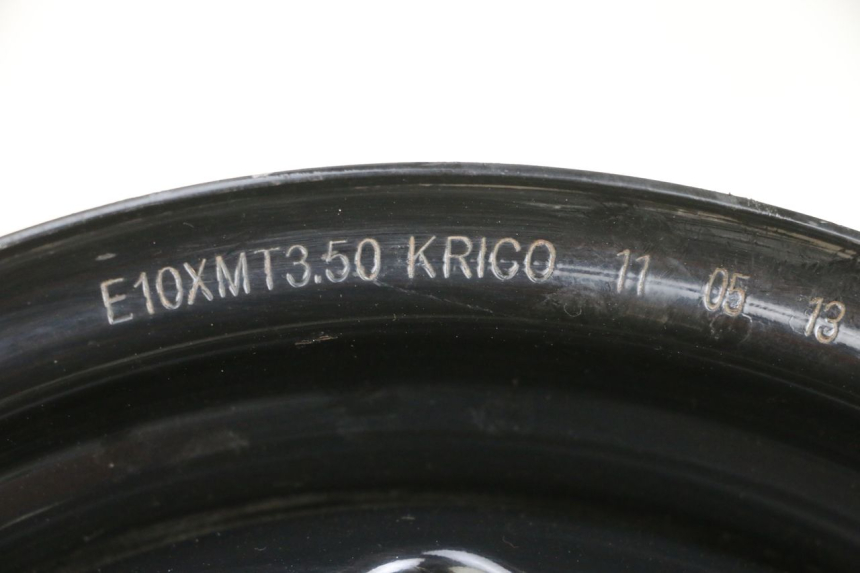 photo de CERCHIO POSTERIORE YAMAHA BW'S EASY 50 (2013 - 2016) - Caratteristiche distintive