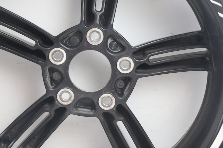 photo de CERCHIO POSTERIORE BMW C SPORT 650 (2015 - 2021) - Altra vista dell'articolo