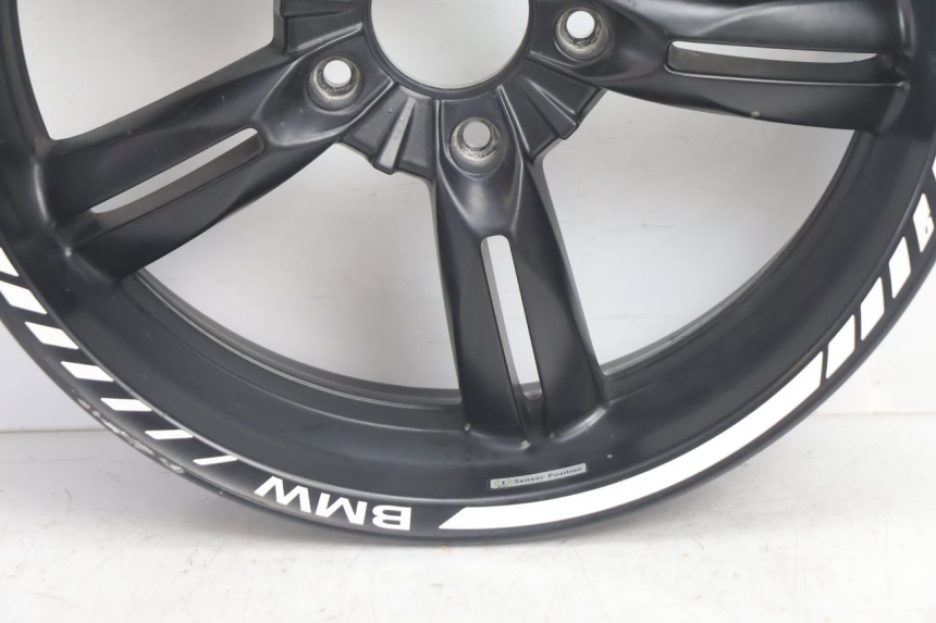photo de CERCHIO POSTERIORE BMW C SPORT 650 (2015 - 2021) - Zoom sullo stato d'uso