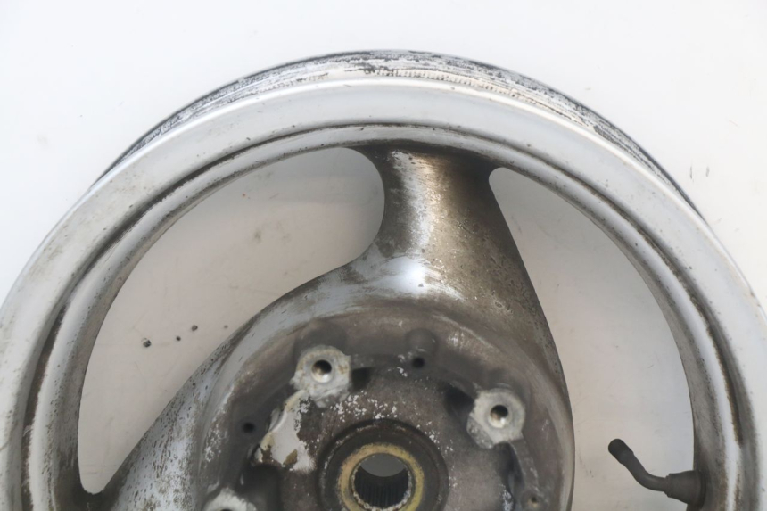 photo de CERCHIO POSTERIORE BMW C1 125 (2000 - 2003) - Zoom sullo stato d'uso