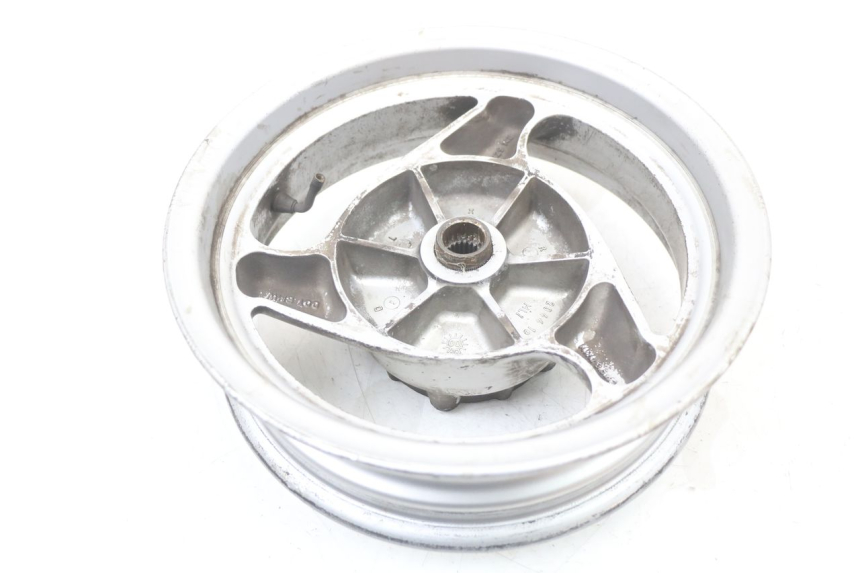 photo de CERCHIO POSTERIORE BMW C1 125 (2000 - 2003) - Dettagli dei punti di fissaggio