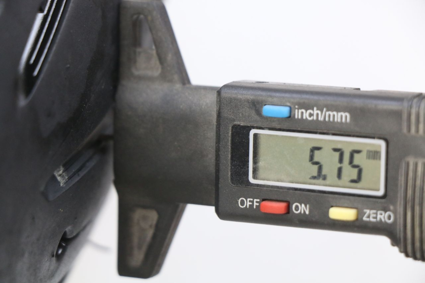 photo de CERCHIO POSTERIORE HONDA CB R 1000 (2018 - 2023) - Altra angolazione