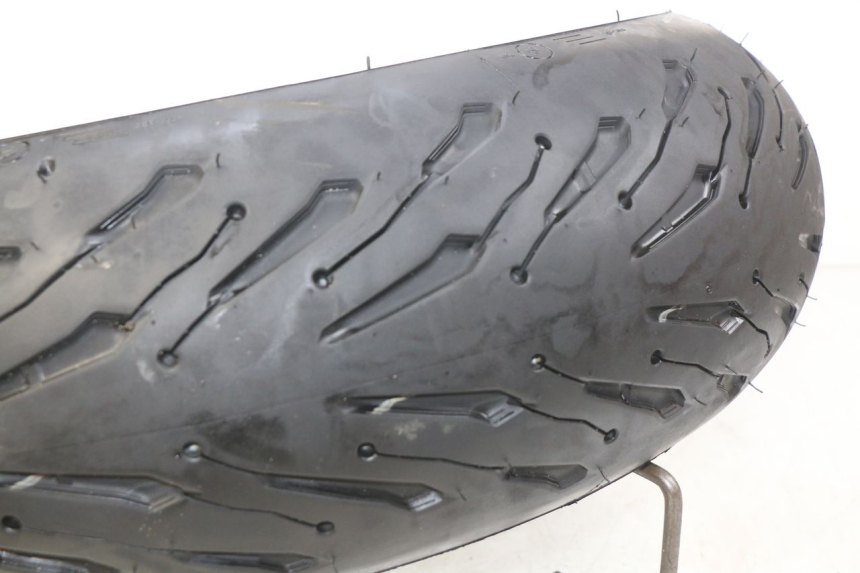 photo de CERCHIO POSTERIORE HONDA CB R 1000 (2018 - 2023) - Primo piano tecnico