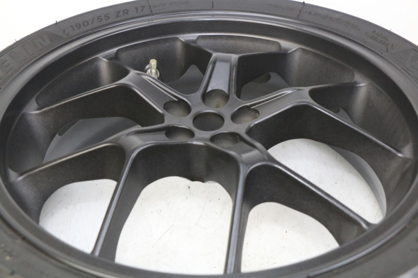 photo de CERCHIO POSTERIORE HONDA CB R 1000 (2018 - 2023) - Vista d'insieme del prodotto