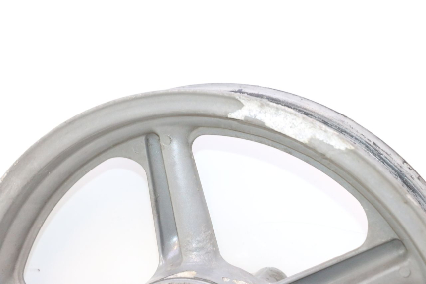photo de CERCHIO POSTERIORE HONDA CB TWO FIFTY 250 (1991 - 2002) - Zoom sullo stato d'uso