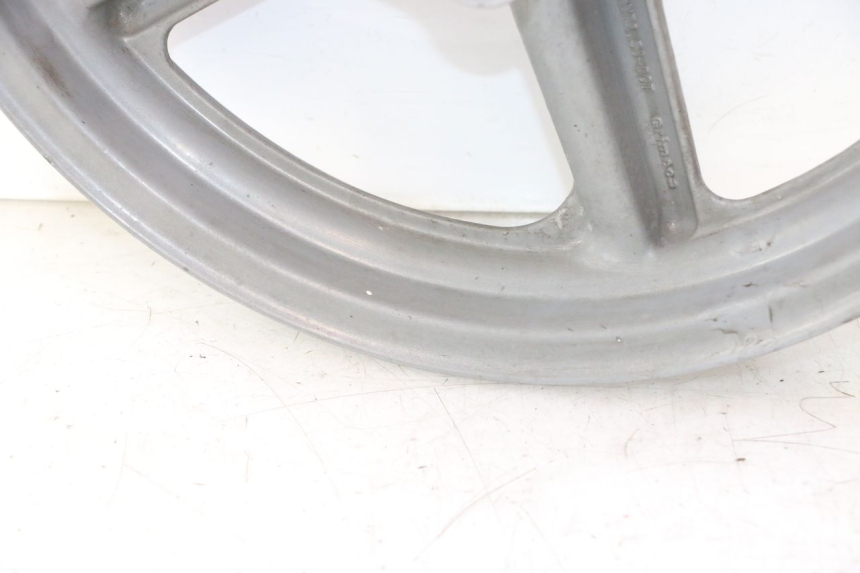photo de CERCHIO POSTERIORE HONDA CB TWO FIFTY 250 (1991 - 2002) - Stato della superficie e materiale