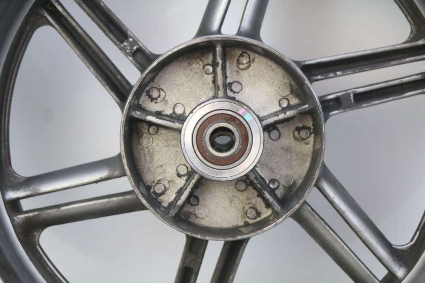 photo de CERCHIO POSTERIORE HONDA CBF 500 (2004 - 2007) - Altra vista dell'articolo