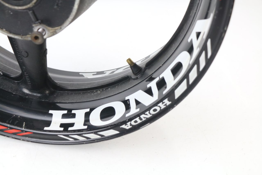 photo de CERCHIO POSTERIORE HONDA CBR 929 RR FIREBLADE 900 (2000 - 2001) - Altra vista dell'articolo