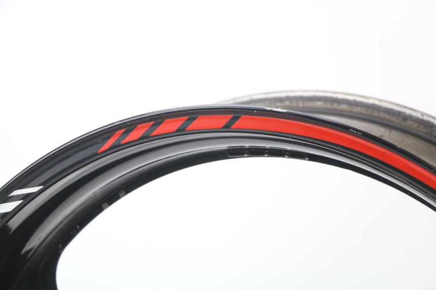 photo de CERCHIO POSTERIORE HONDA CBR 929 RR FIREBLADE 900 (2000 - 2001) - Ispezione visiva dettagliata