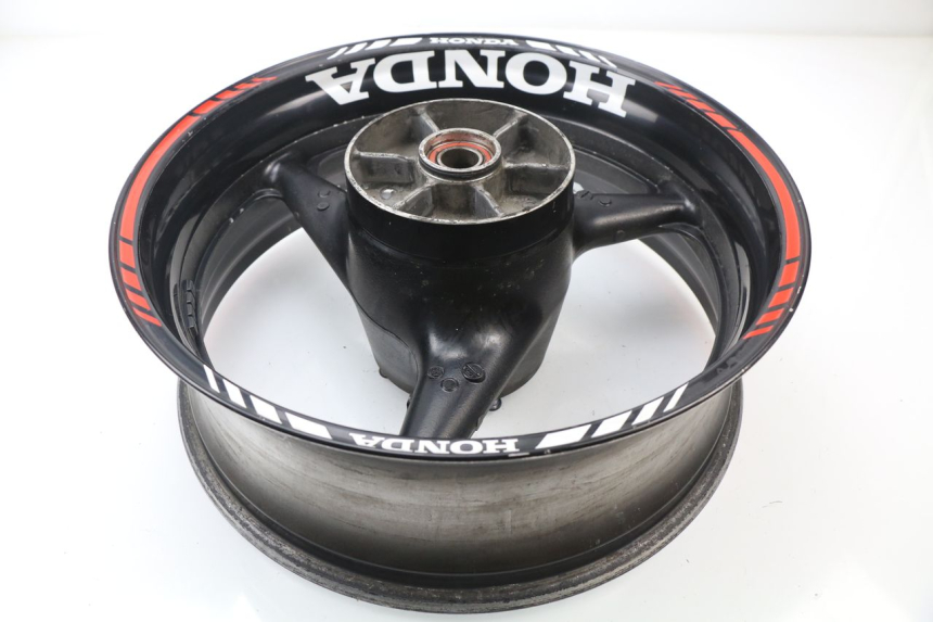 photo de CERCHIO POSTERIORE HONDA CBR 929 RR FIREBLADE 900 (2000 - 2001) - Altra angolazione