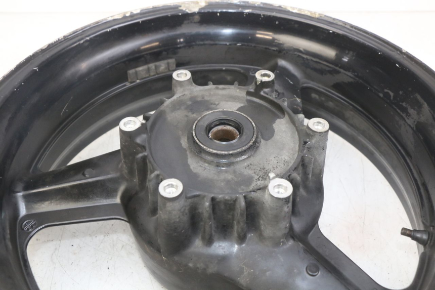 photo de CERCHIO POSTERIORE HONDA CBR F SC25 1000 (1989 - 1992) - Dettaglio del componente