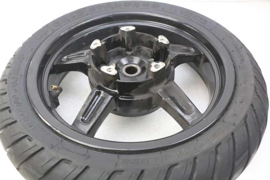 photo de CERCHIO POSTERIORE SYM CITYCOM CITY COM 125 (2009 - 2014) - Primo piano tecnico