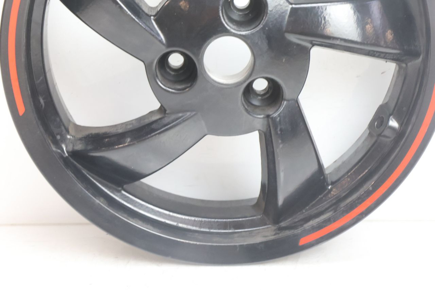 photo de CERCHIO POSTERIORE PEUGEOT CITYSTAR 2T 50 (2018 - 2021) - Zoom sullo stato d'uso
