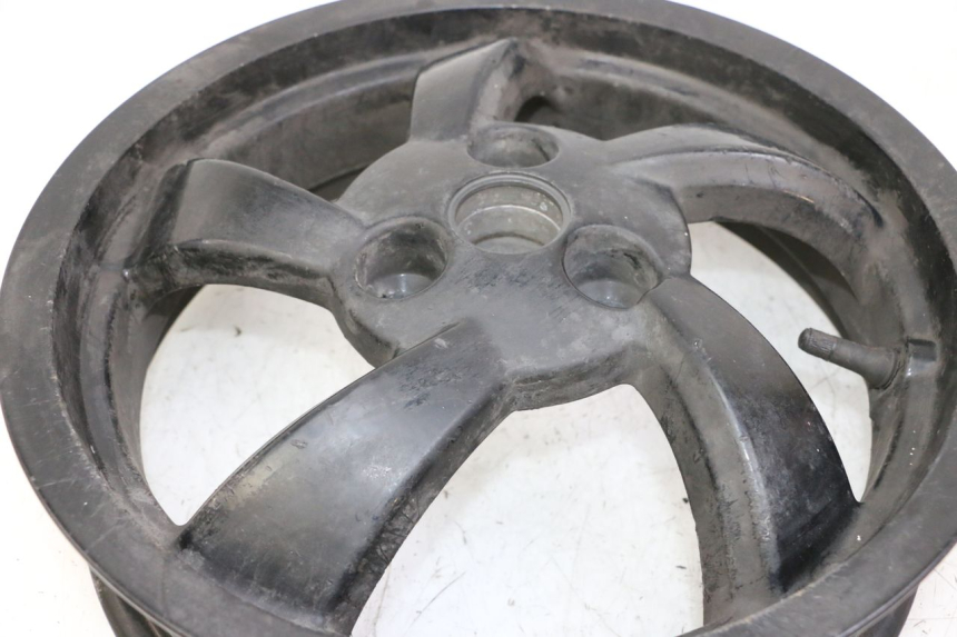 photo de CERCHIO POSTERIORE PEUGEOT CITYSTAR 50 (2013 - 2017) - Zoom sui componenti