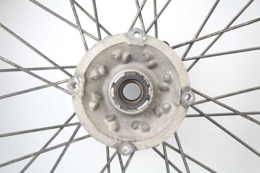 photo de CERCHIO POSTERIORE HONDA CR 125 (2000 - 2001) - Ricambio usato controllato