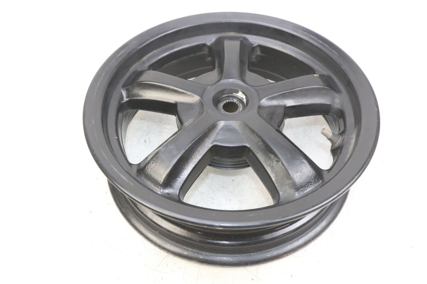 photo de CERCHIO POSTERIORE SYM CROX 4T 50 (2016 - 2023) - Zoom sui componenti