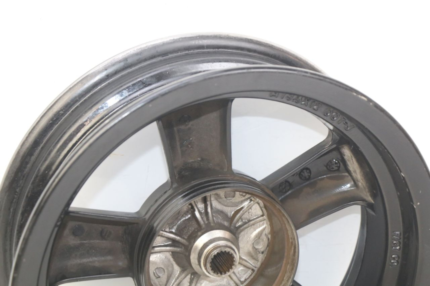 photo de CERCHIO POSTERIORE SYM CROX 4T 50 (2016 - 2023) - Zoom sullo stato d'uso