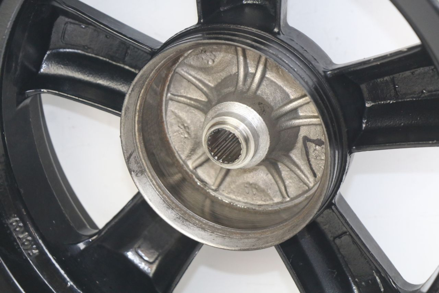 photo de CERCHIO POSTERIORE SYM CROX 4T 50 (2016 - 2023) - Altra angolazione