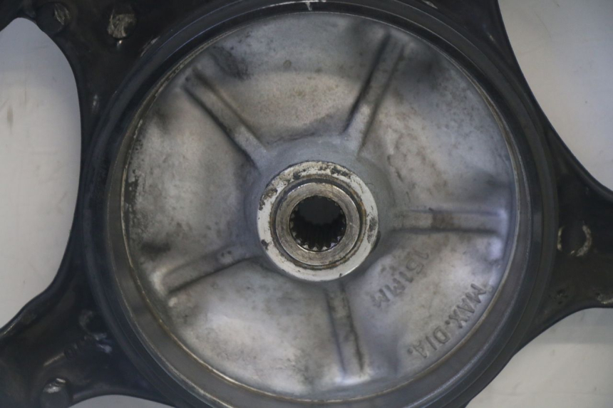 photo de CERCHIO POSTERIORE YAMAHA CYGNUS X INJECTION 125 (2007 - 2013) - Primo piano tecnico