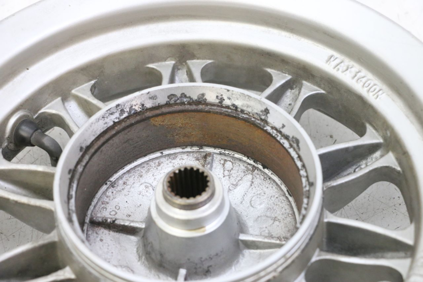 photo de CERCHIO POSTERIORE DAELIM BESBI 125 (2007 - 2008) - Zoom sui componenti