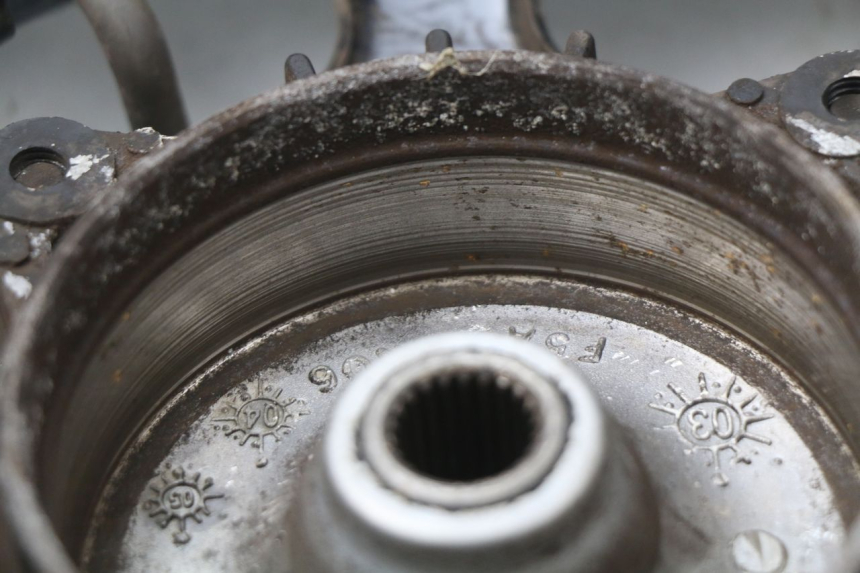 photo de CERCHIO POSTERIORE SYM DD 50 (2005 - 2011) - Dettaglio del componente