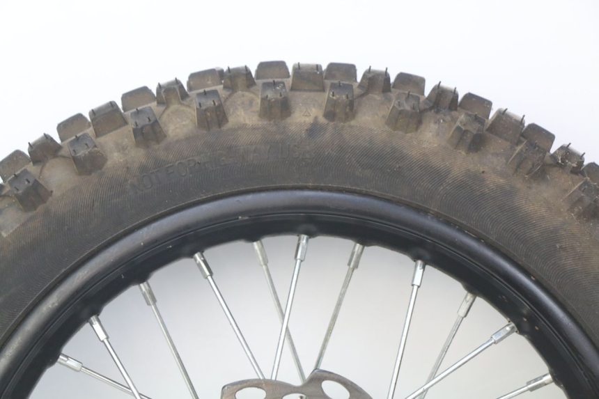 photo de CERCHIO POSTERIORE CCR DIRT BIKE 125 - Caratteristiche distintive