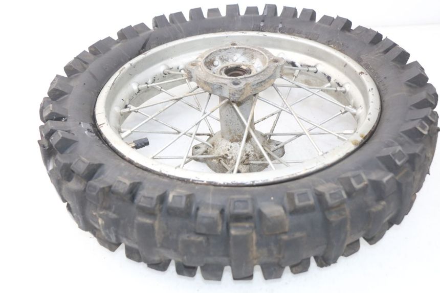 photo de CERCHIO POSTERIORE CRZ DIRTBIKE 140 - Dettagli dei punti di fissaggio