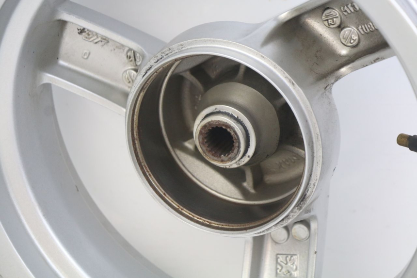 photo de CERCHIO POSTERIORE PEUGEOT E-VIVACITY 1 (2012 - 2018) - Altra angolazione