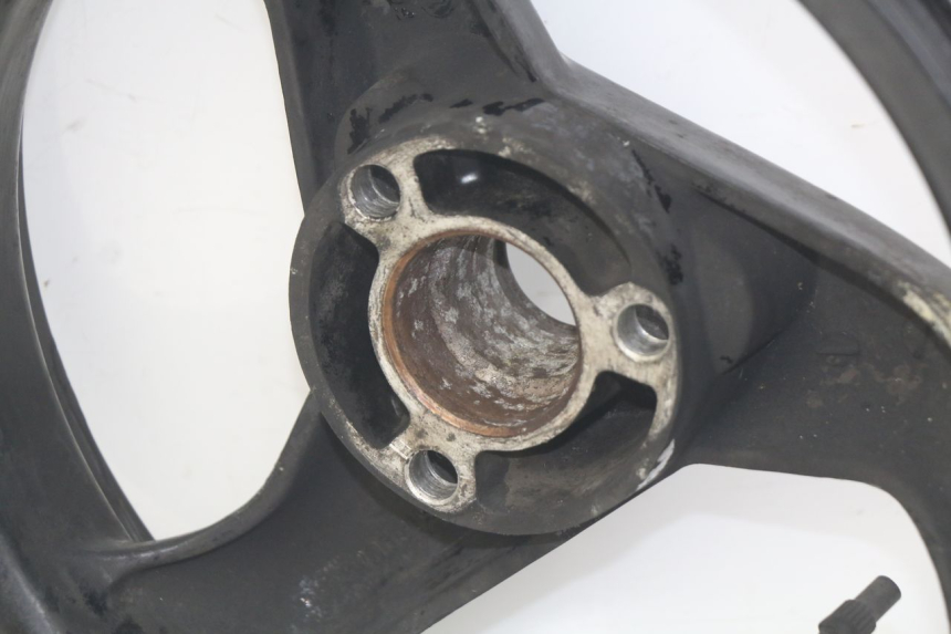 photo de CERCHIO POSTERIORE PEUGEOT ELYSTAR 50 (2002 - 2014) - Primo piano tecnico