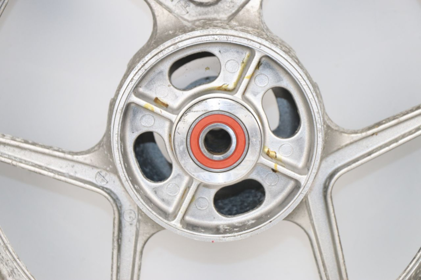 photo de CERCHIO POSTERIORE KAWASAKI ER-6 ER6 F 650 (2006 - 2009) - Zoom sui componenti