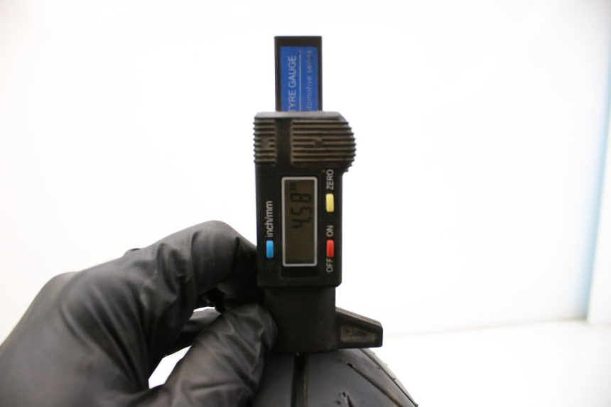 photo de CERCHIO POSTERIORE JM MOTORS EVOLIS 4T 50 (2018 - 2022) - Dettagli dei punti di fissaggio