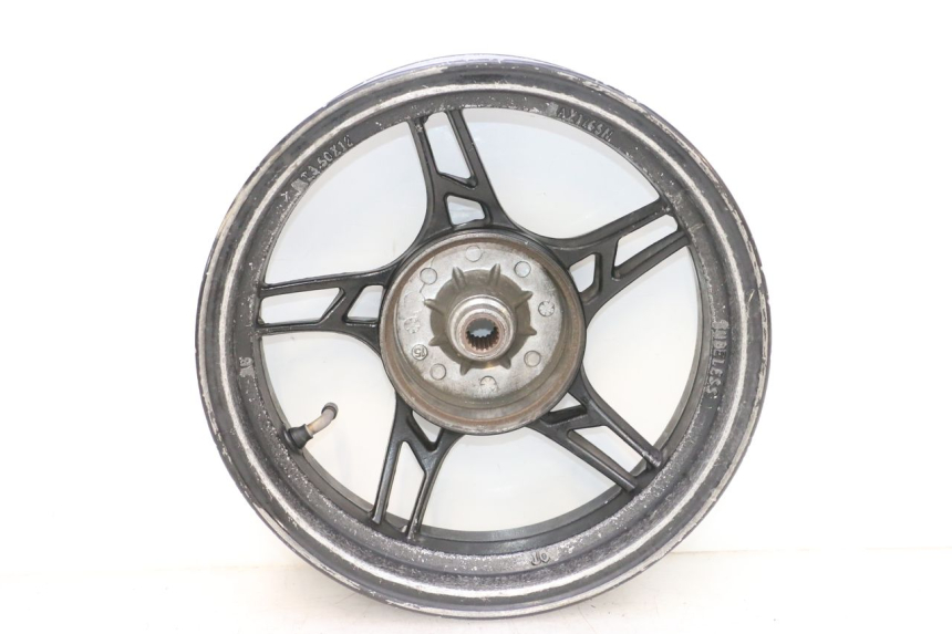 photo de CERCHIO POSTERIORE JM MOTORS F45i 4T 50 (2020 - 2023) - Stato della superficie e materiale