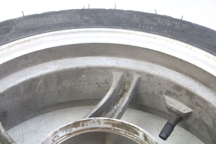 photo de CERCHIO POSTERIORE SYM FIDDLE 2 50 (2008 - 2013) - Zoom sullo stato d'uso