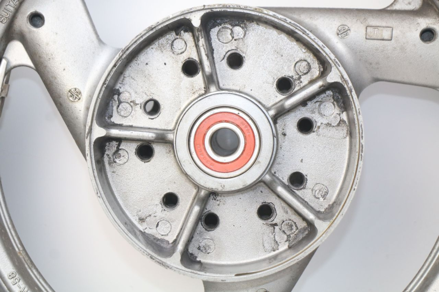 photo de CERCHIO POSTERIORE YAMAHA FJ 3CX 1200 (1986 - 1996) - Marcature e riferimenti originali