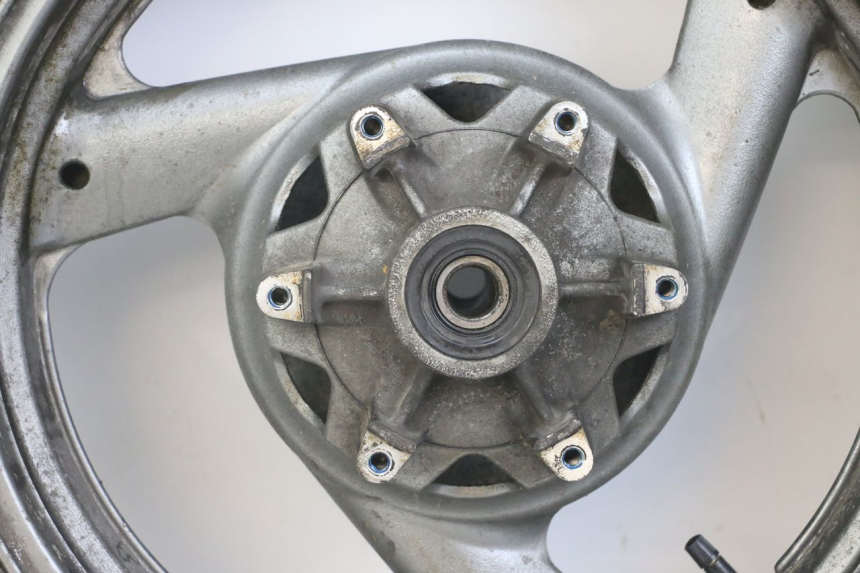 photo de CERCHIO POSTERIORE YAMAHA FJ 3CX 1200 (1986 - 1996) - Foto prodotto supplementare