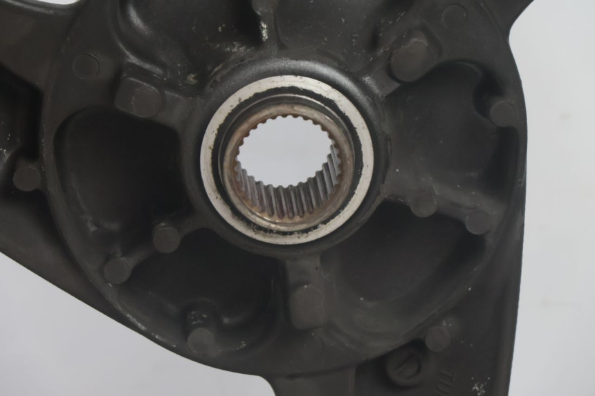 photo de CERCHIO POSTERIORE HONDA FJS SILVER WING SILVERWING 400 (2005 - 2008) - Ricambio usato controllato