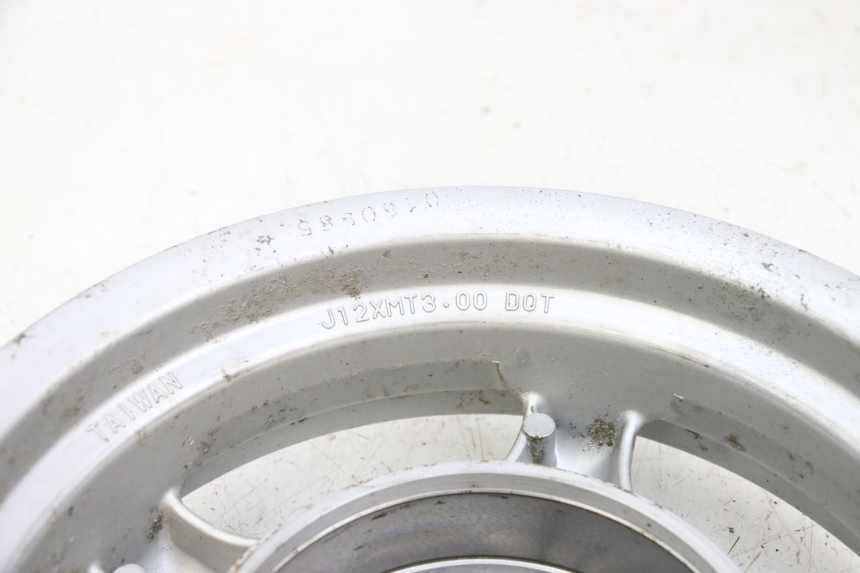 photo de CERCHIO POSTERIORE MBK FLAME X 125 (2007 - 2016) - Caratteristiche distintive