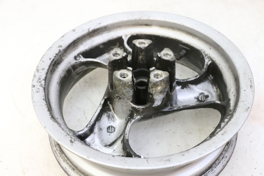 photo de CERCHIO POSTERIORE KYMCO GRAND DINK 125 (2002 - 2007) - Altra vista dell'articolo