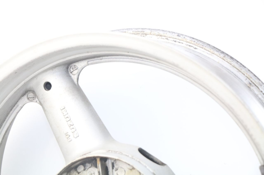 photo de CERCHIO POSTERIORE SUZUKI GSX-F GSXF 600 (1998 - 2004) - Altra vista dell'articolo