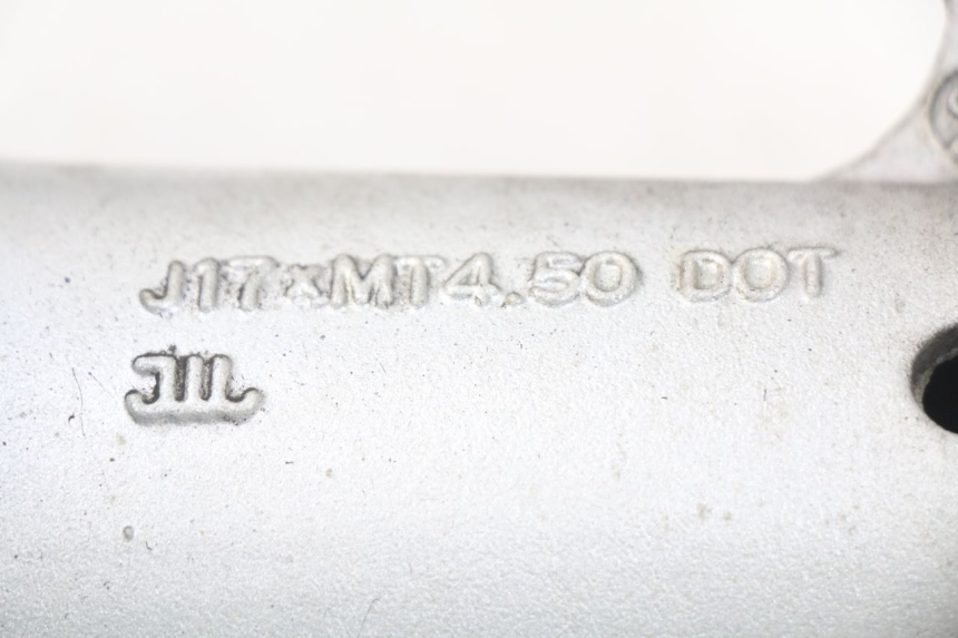 photo de CERCHIO POSTERIORE SUZUKI GSX-F GSXF 600 (1998 - 2004) - Zoom sullo stato d'uso