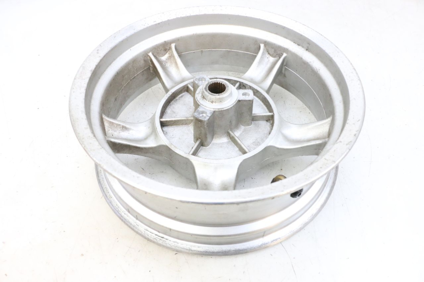 photo de CERCHIO POSTERIORE JM MOTORS GTS 125 (2015 - 2019) - Altra angolazione