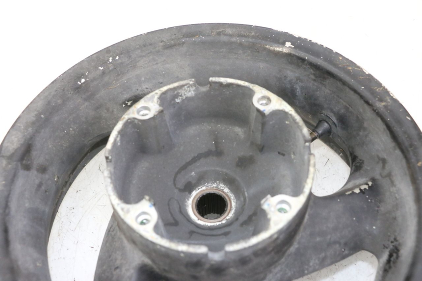 photo de CERCHIO POSTERIORE HONDA FES S-WING SWING 125 (2007 - 2015) - Stato della superficie e materiale