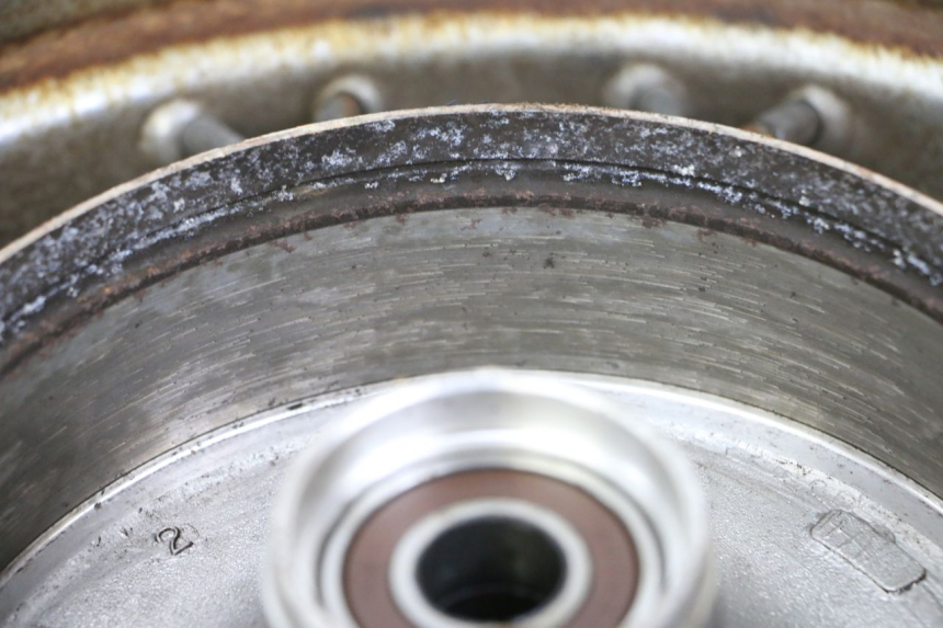 photo de CERCHIO POSTERIORE HONDA VT C2 SHADOW 750 (1997 - 2001) - Zoom sui componenti