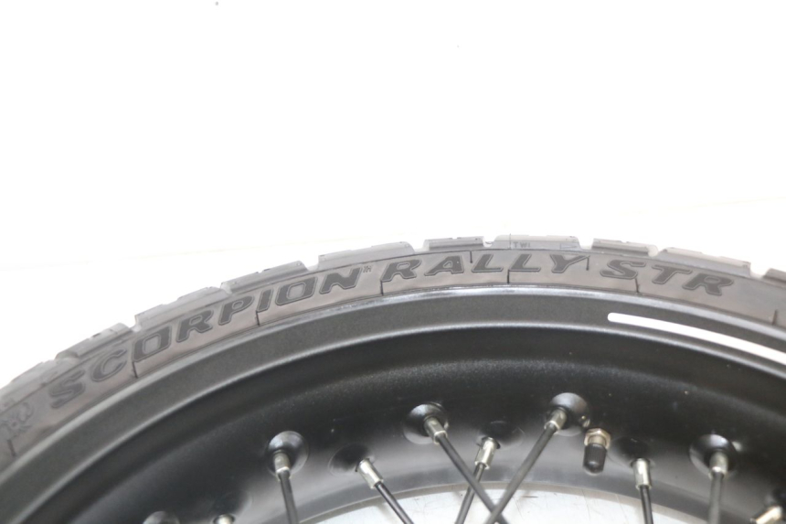 photo de CERCHIO POSTERIORE HUSQVARNA SVARTPILEN 401 (2018 - 2023) - Foto prodotto supplementare